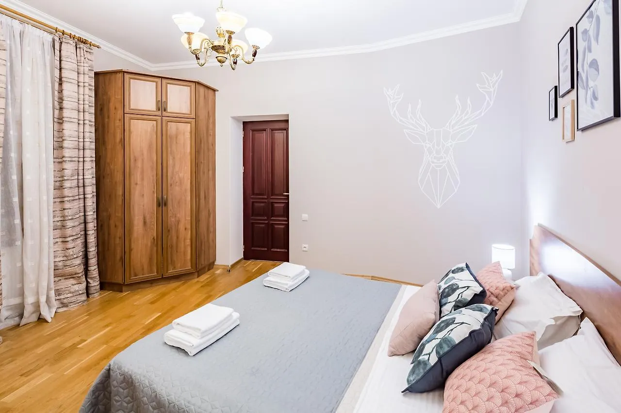 High Castle Apartment Lviv 0*,  Ukraina